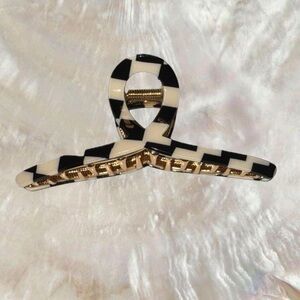 Black & White Checkered Claw Clip – Extra Large & Strong Hold